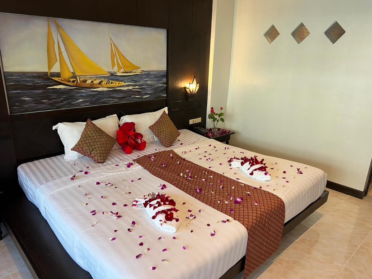 Patong Heaven Hotell Eksteriør bilde