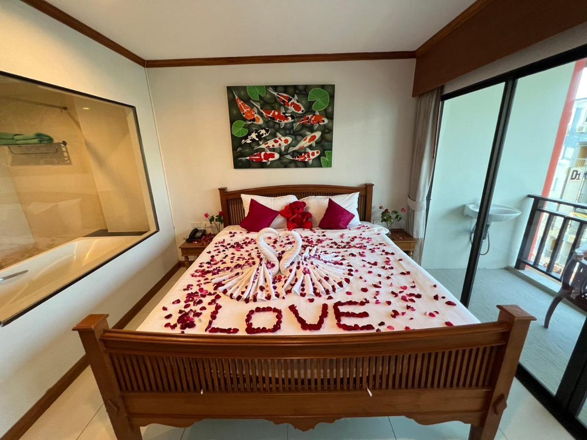 Patong Heaven Hotell Eksteriør bilde